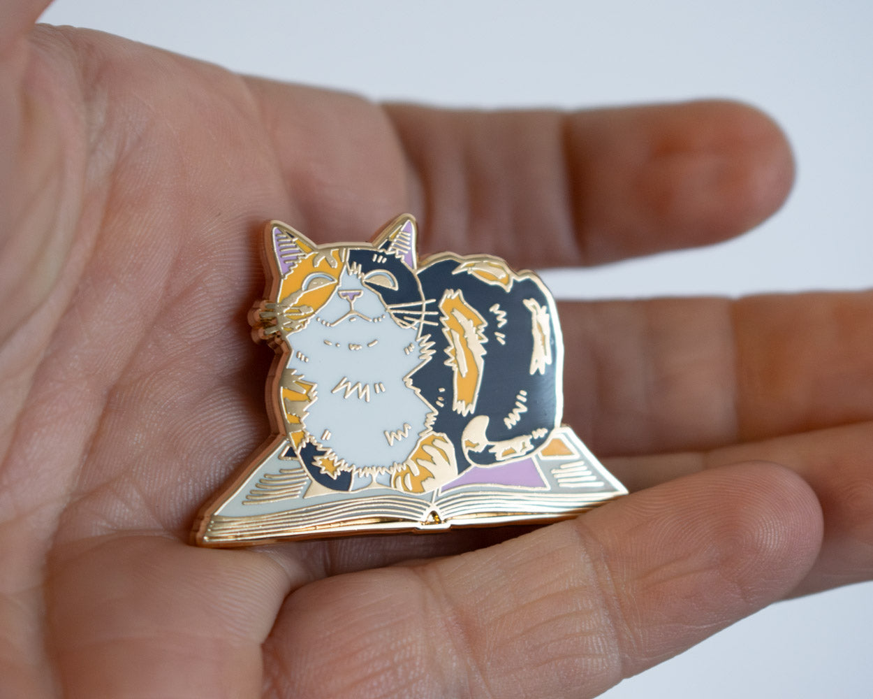 Read Me - Hard Enamel Pin