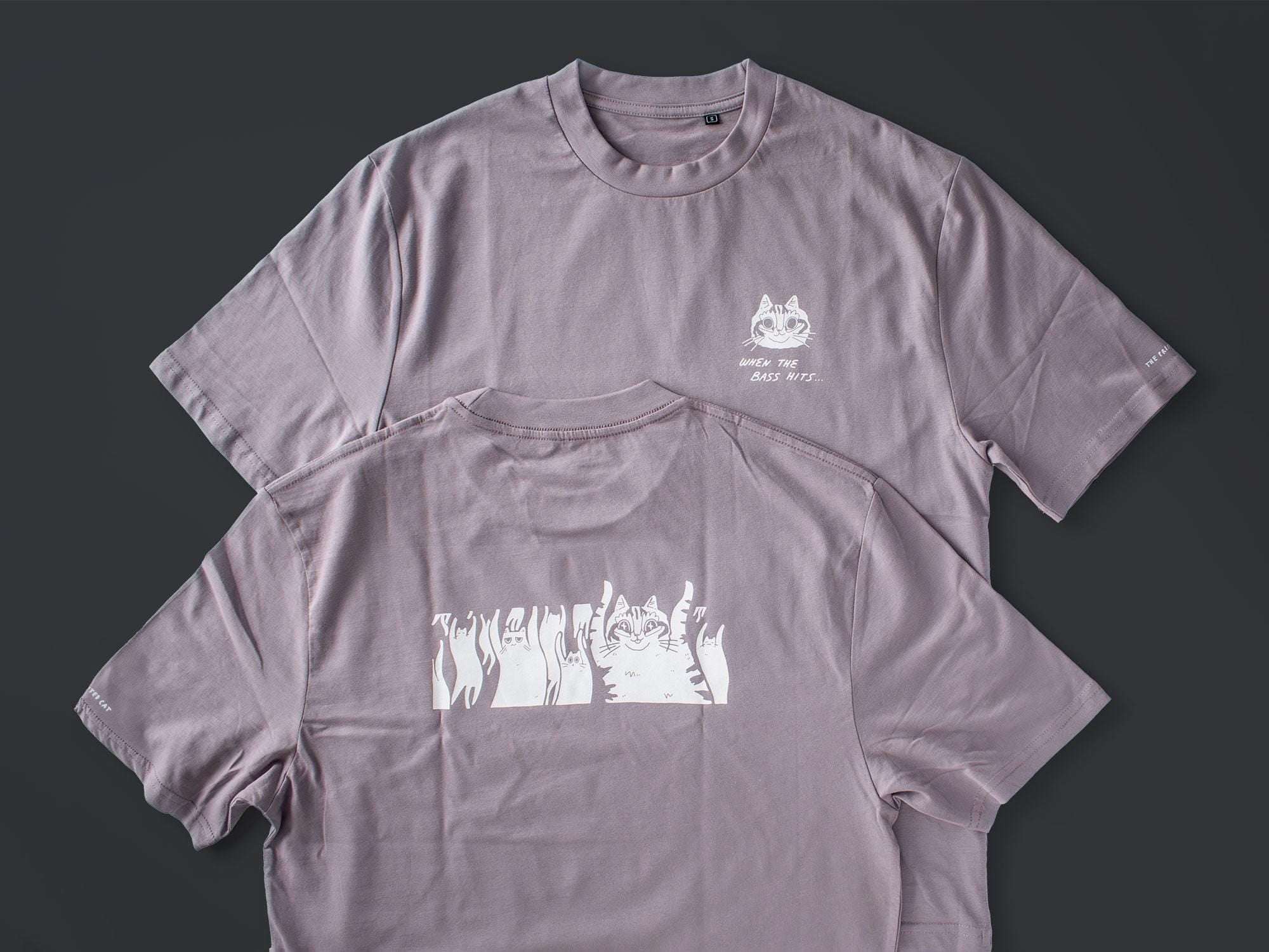 When the bass hits oversized t-shirt | Hand screen printed on dusty llilac 100% cotton tee with front and back print of cats raving